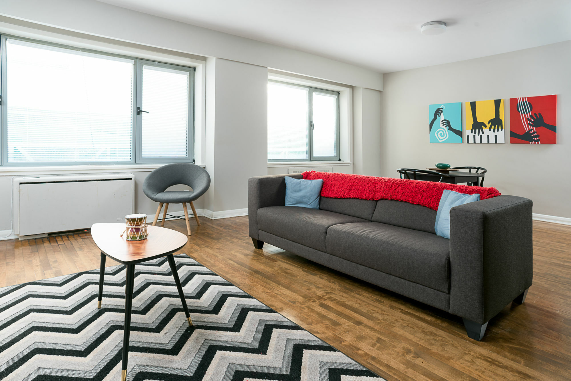 Chic 1br In Downtown Mtl By Sonder Apartamento *